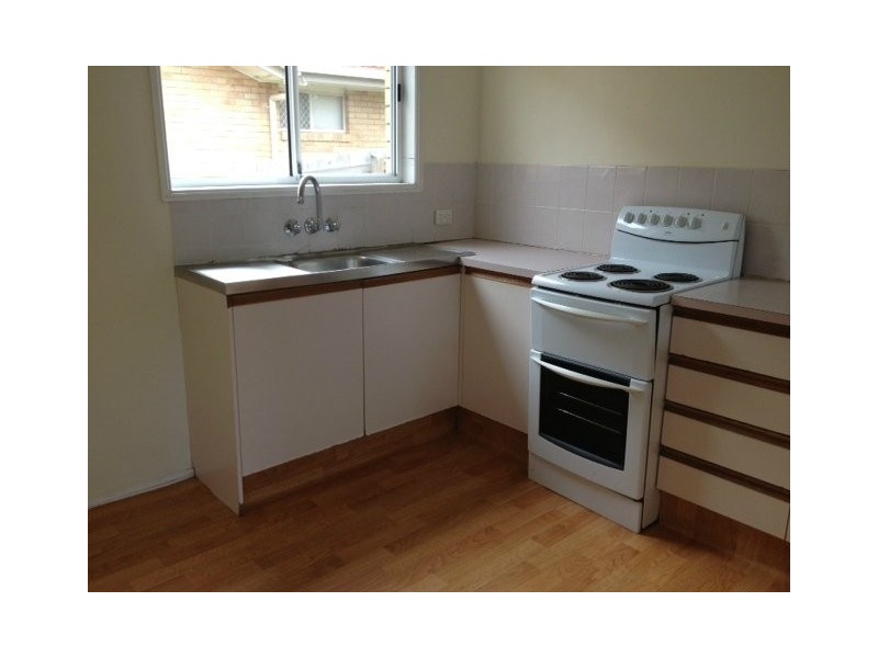 1/348 Government Road, Labrador QLD 4215