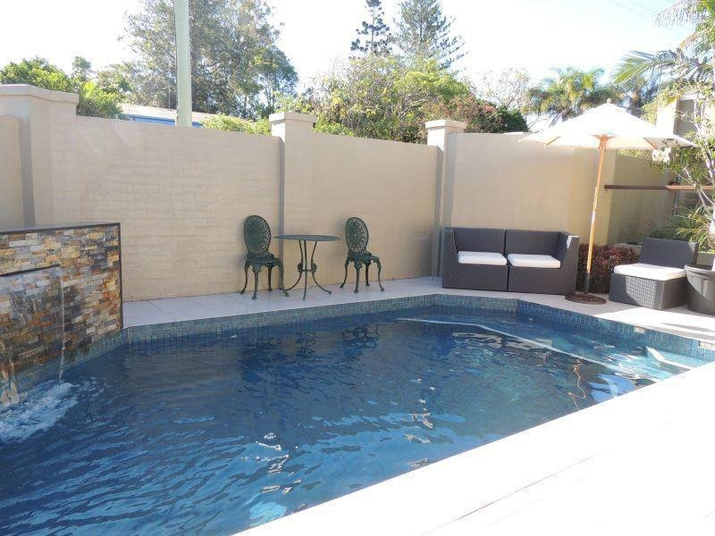 27 Harris Street, Labrador QLD 4215