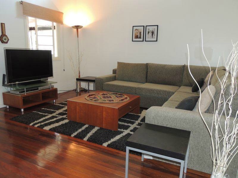 27 Harris Street, Labrador QLD 4215