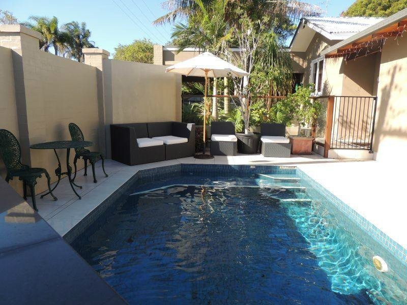 27 Harris Street, Labrador QLD 4215