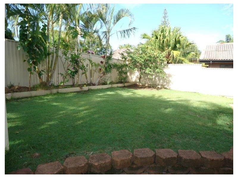 21 Second Avenue, Labrador QLD 4215