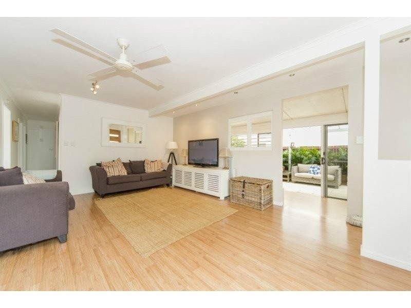 22 Bluegum Avenue, Hollywell QLD 4216