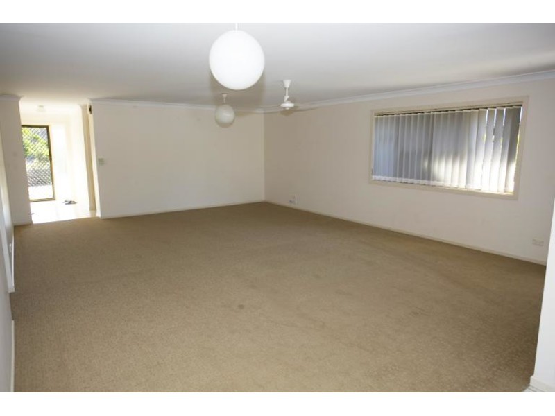 247 Morala Avenue, Runaway Bay QLD 4216