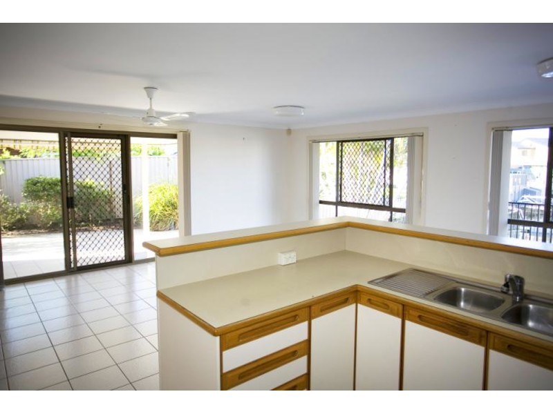 247 Morala Avenue, Runaway Bay QLD 4216
