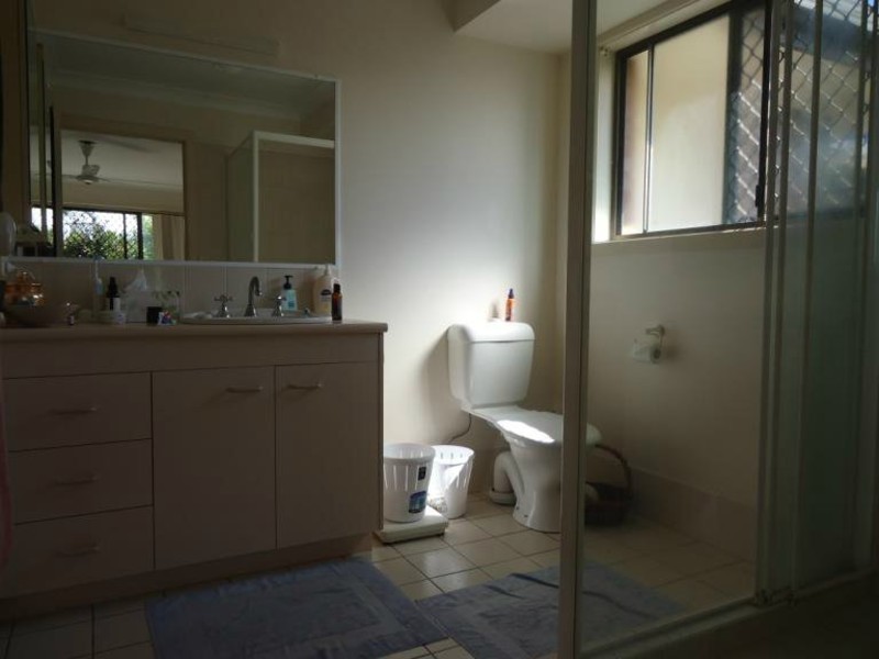 247 Morala Avenue, Runaway Bay QLD 4216