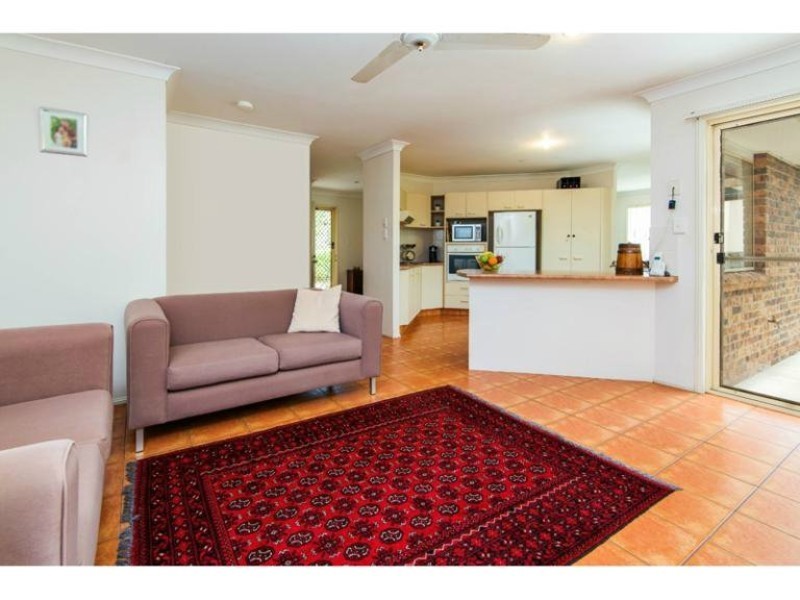 7 Howland Circuit, Pacific Pines QLD 4211