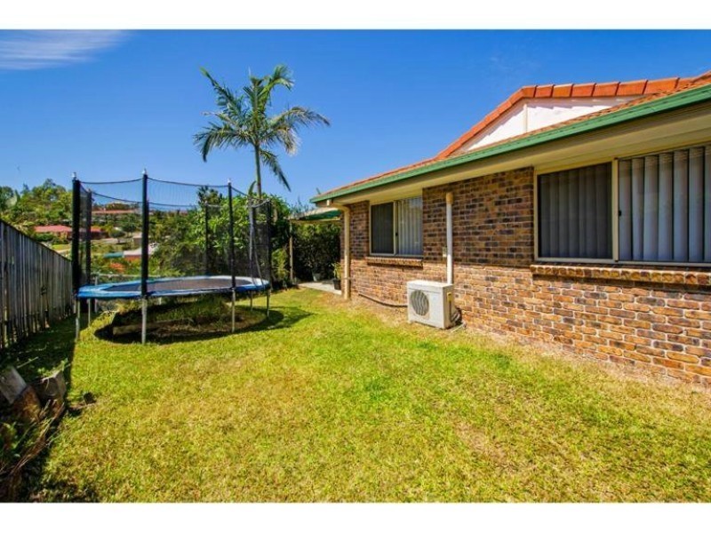 7 Howland Circuit, Pacific Pines QLD 4211
