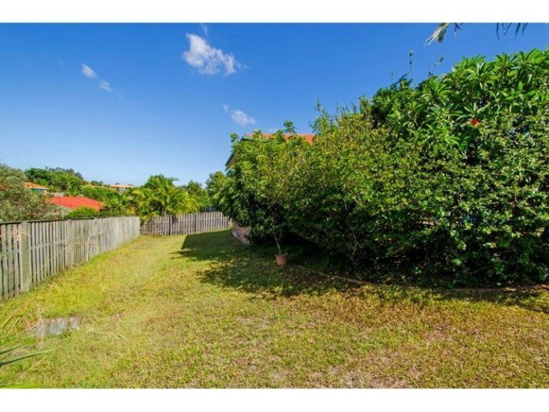 7 Howland Circuit, Pacific Pines QLD 4211