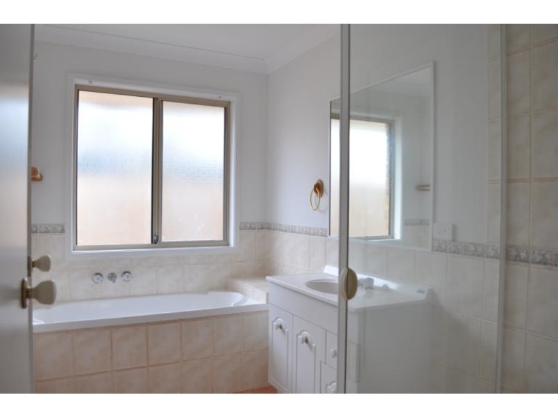 5 Bernini Drive, Coombabah QLD 4216