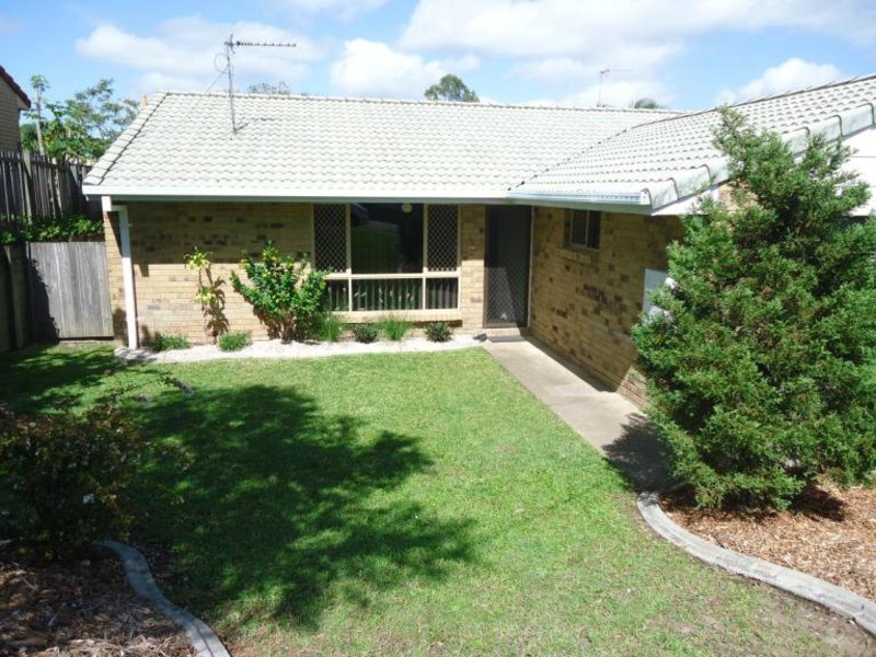 2/44 McMillan Street, Labrador QLD 4215
