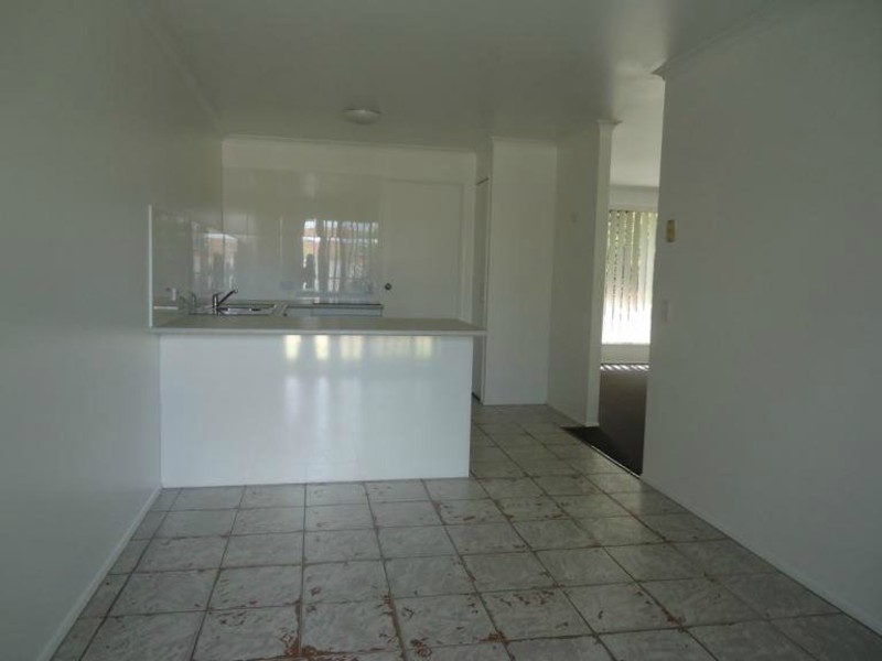 2/44 McMillan Street, Labrador QLD 4215