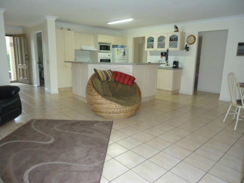 38 Henry Cotton Drive, Parkwood QLD 4214