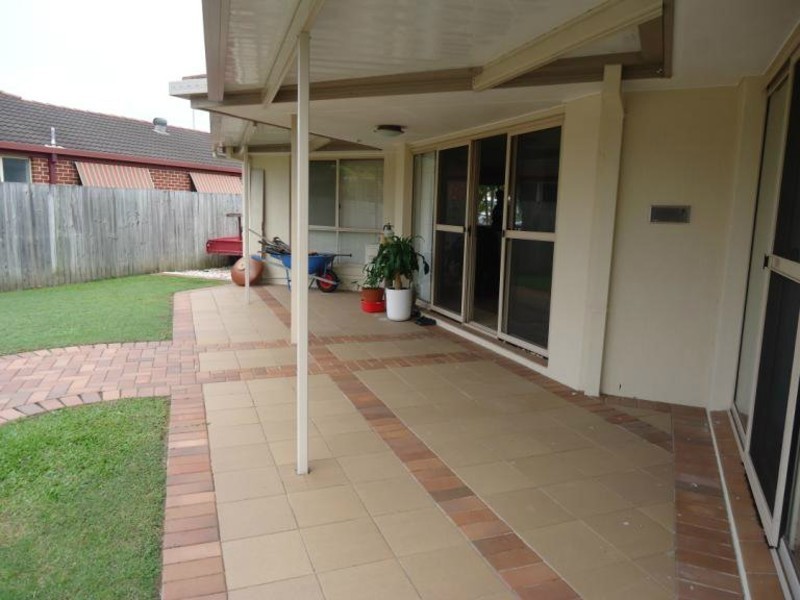 38 Henry Cotton Drive, Parkwood QLD 4214