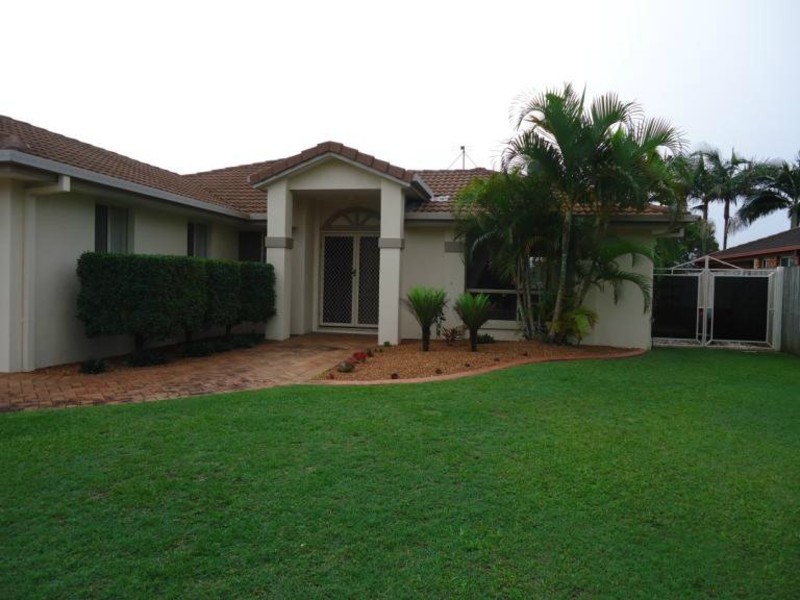 38 Henry Cotton Drive, Parkwood QLD 4214