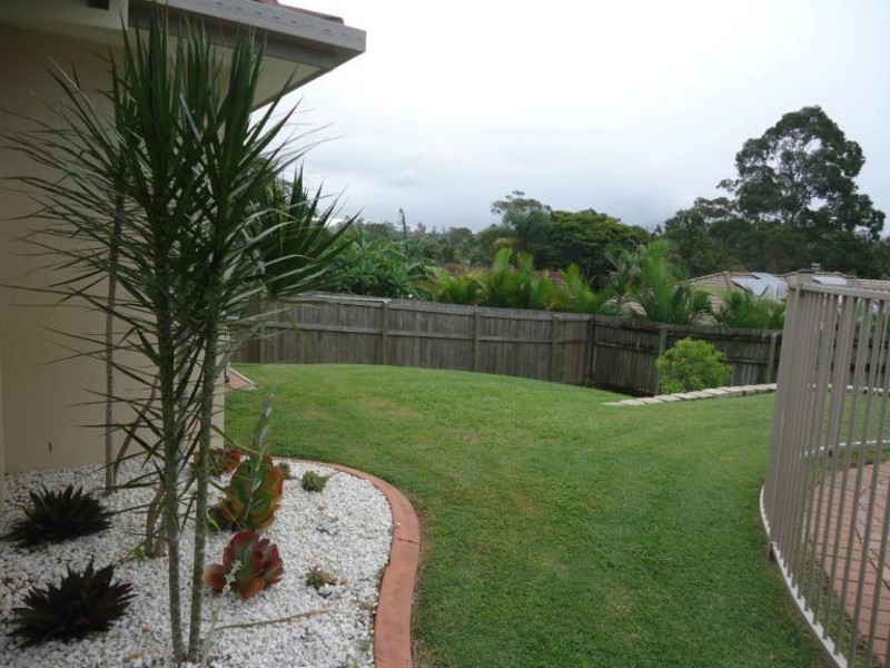 38 Henry Cotton Drive, Parkwood QLD 4214