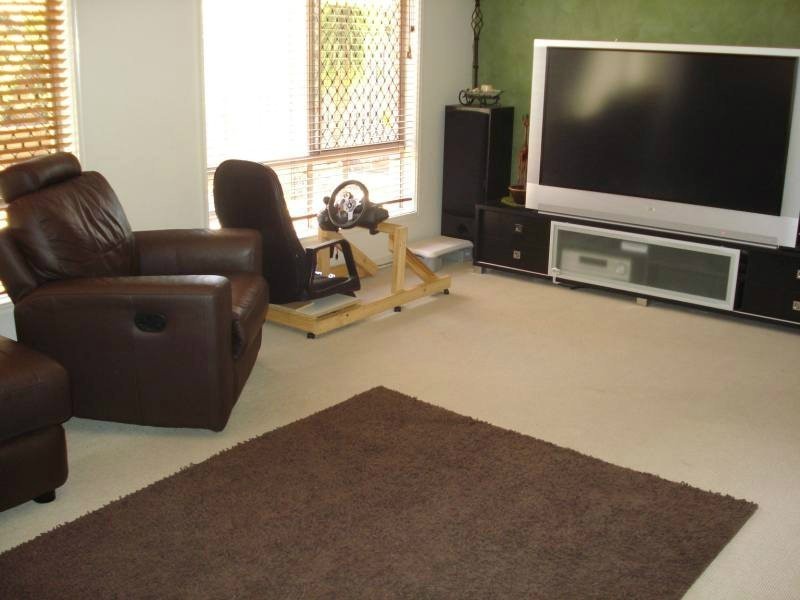 13 Maidenhead Court, Oxenford QLD 4210