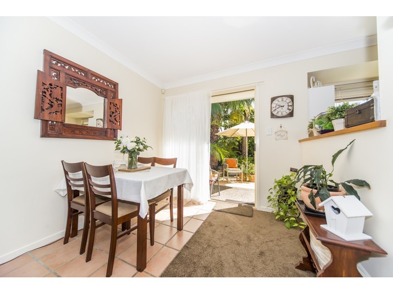 27/15 Monet Street, Coombabah QLD 4216