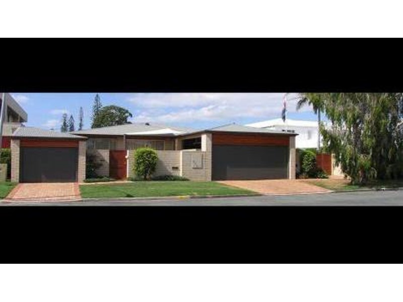 8a Huon Crescent, Runaway Bay QLD 4216