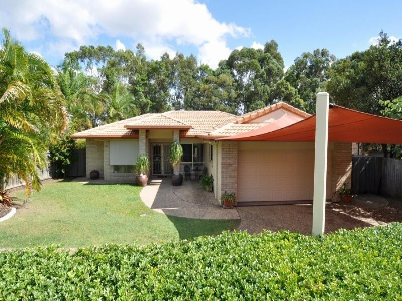 1 Desert Falls Crescent, Parkwood QLD 4214