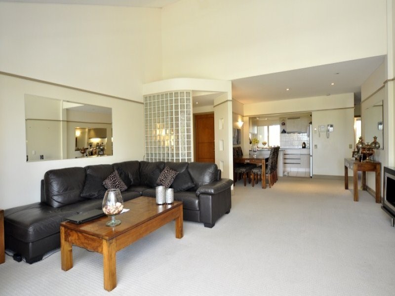 14/76 Chichester Drive, Arundel QLD 4214