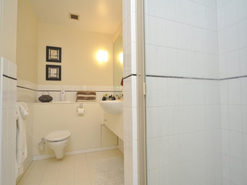 14/76 Chichester Drive, Arundel QLD 4214