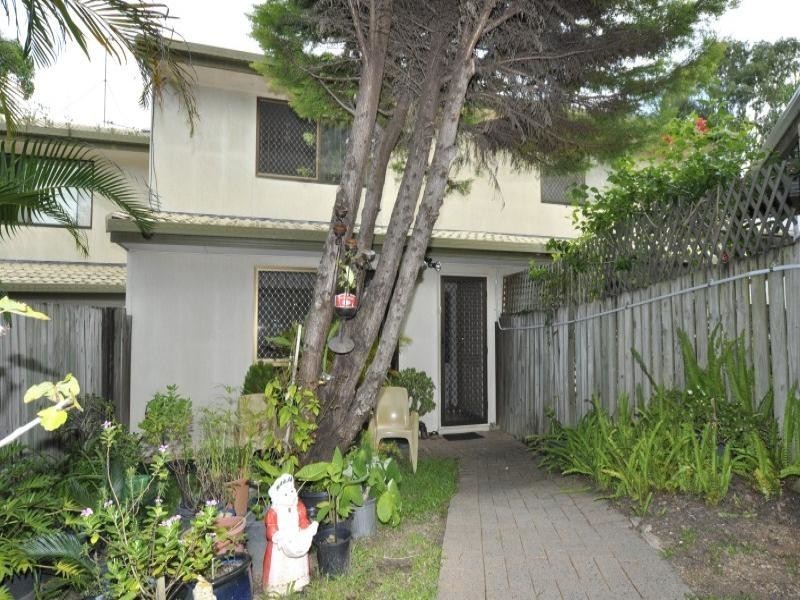 43/71 Olsen Avenue, Labrador QLD 4215