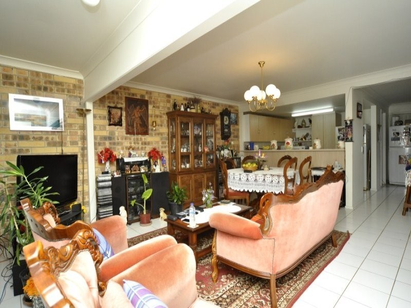 43/71 Olsen Avenue, Labrador QLD 4215