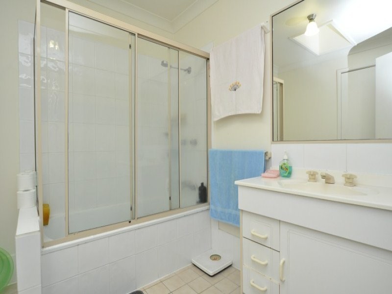 43/71 Olsen Avenue, Labrador QLD 4215