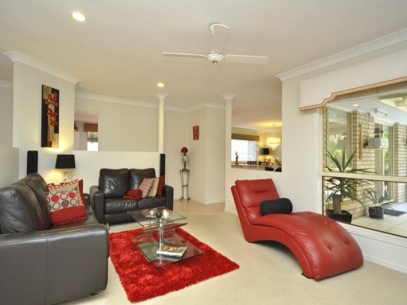 33 Carner Court, Parkwood QLD 4214