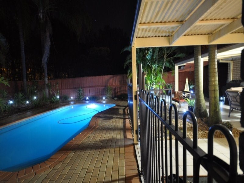 33 Carner Court, Parkwood QLD 4214