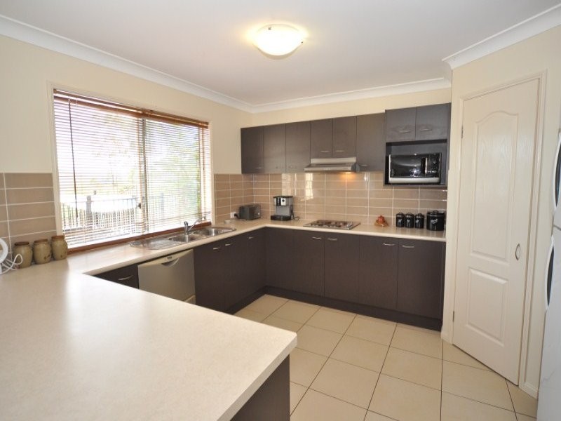 42 Salvado Drive, Pacific Pines QLD 4211