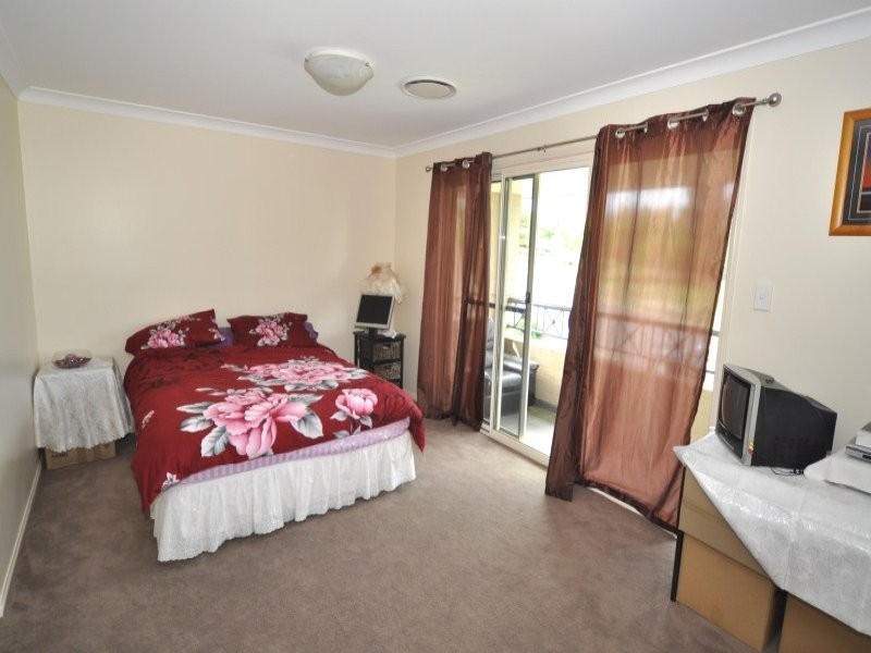 42 Salvado Drive, Pacific Pines QLD 4211