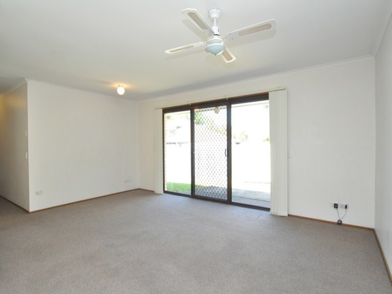 2/3 Botanical Drive, Labrador QLD 4215