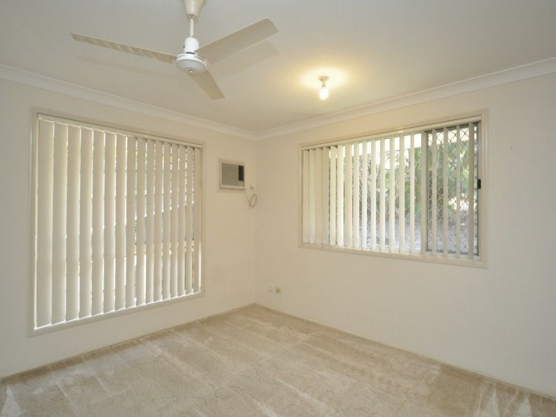 65 Henry Cotton Drive, Parkwood QLD 4214