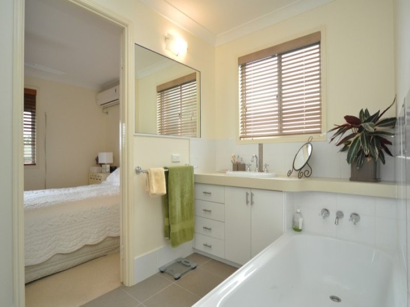 5/31 McMillan Street, Labrador QLD 4215