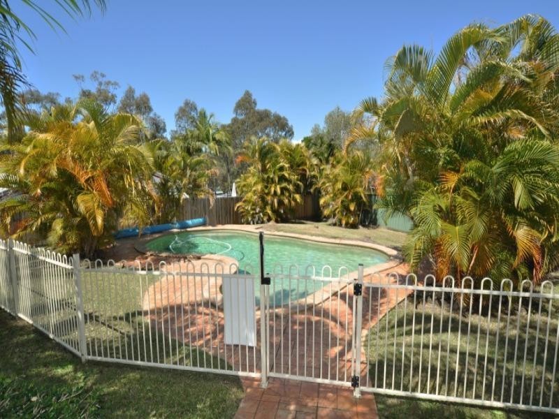 15 Pickworth Court, Parkwood QLD 4214