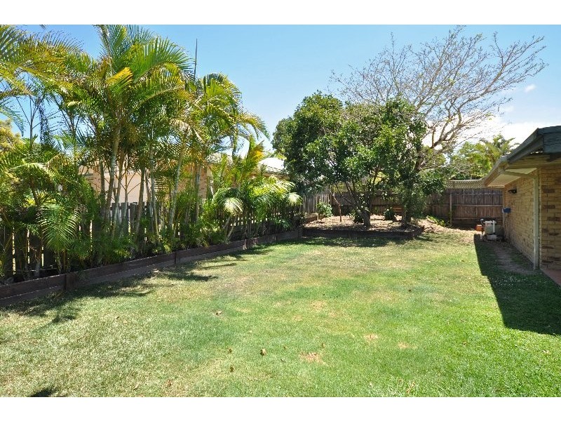 18 Castle Rock Street, Parkwood QLD 4214