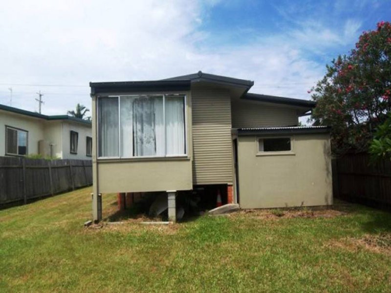150 Turpin Road, Labrador QLD 4215
