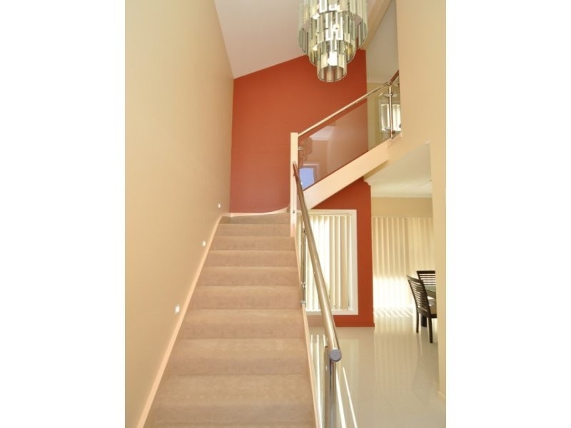 64B Kumbari Close, Southport QLD 4215