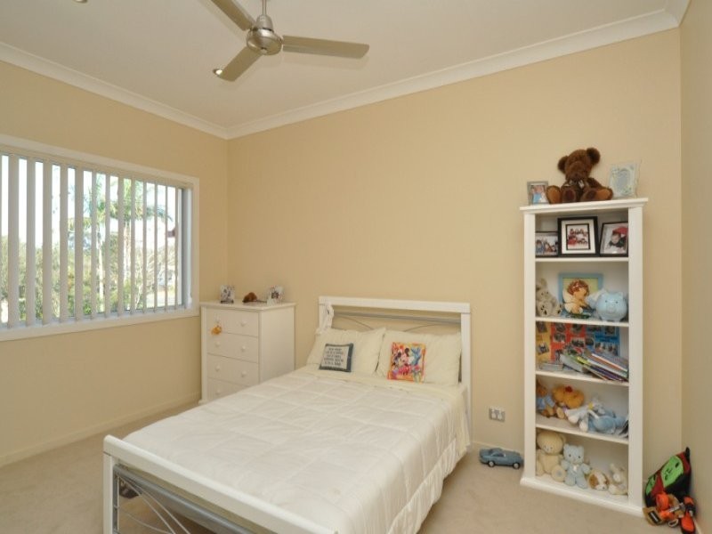 64B Kumbari Close, Southport QLD 4215