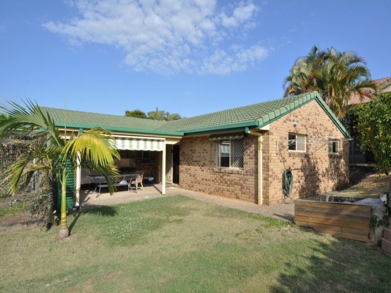 35 Gary Player Crescent, Parkwood QLD 4214