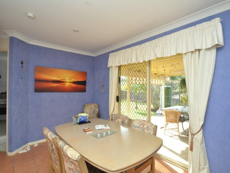 35 Gary Player Crescent, Parkwood QLD 4214