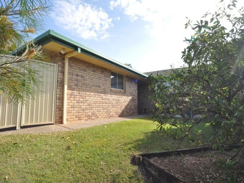 35 Gary Player Crescent, Parkwood QLD 4214