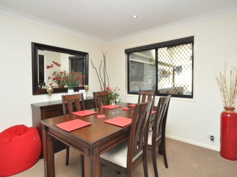 43 Currumburra Road, Ashmore QLD 4214