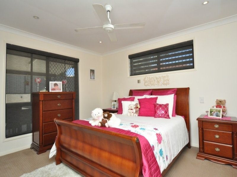 43 Currumburra Road, Ashmore QLD 4214