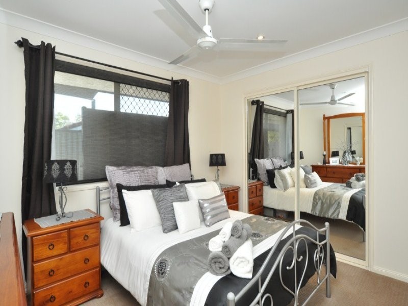 43 Currumburra Road, Ashmore QLD 4214