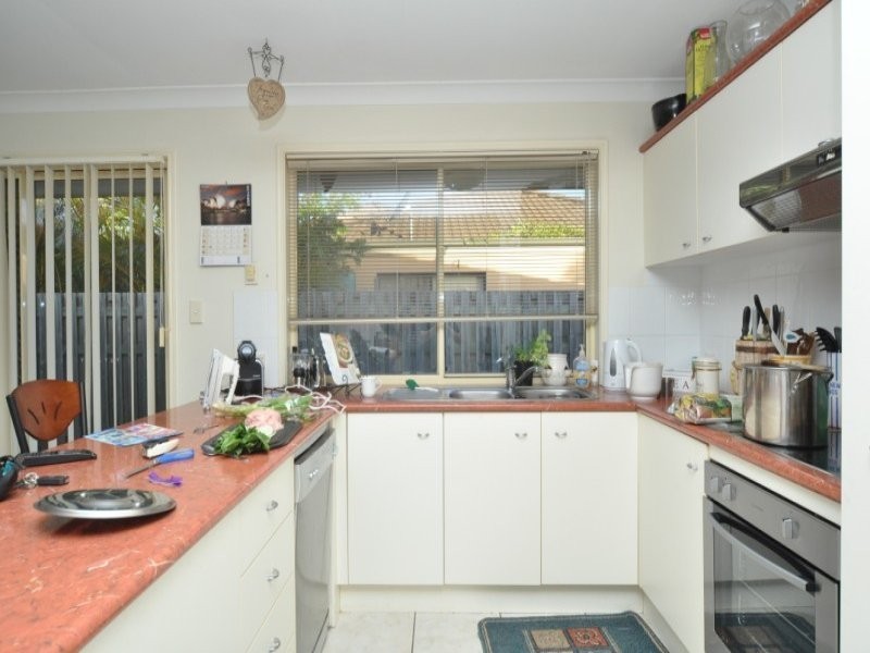 9/113 Arundel Drive, Arundel QLD 4214