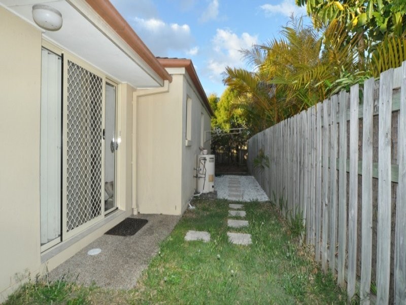 9/113 Arundel Drive, Arundel QLD 4214