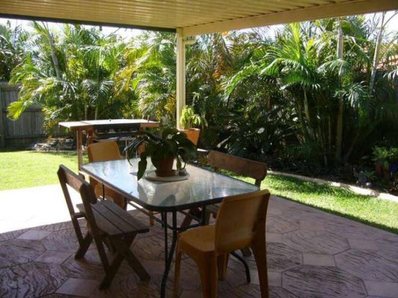 23 Gumleaf Drive, Molendinar QLD 4214