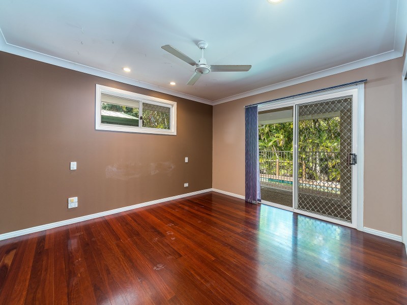 19 Rebbechi Court, Parkwood QLD 4214